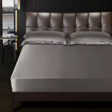 Lavish Comfort: 100% Pure Mulberry Silk Bed Sheet - Seamless Luxury