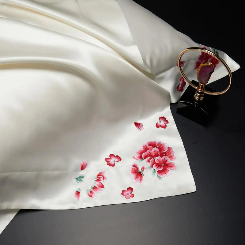 White Blossom Elegance: Pure Mulberry Silk Pillowcase with Red Floral Embroidery