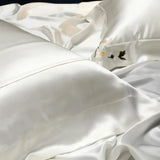 White Petal Splendor: Pure Mulberry Silk Pillowcase with Floral Embroidery